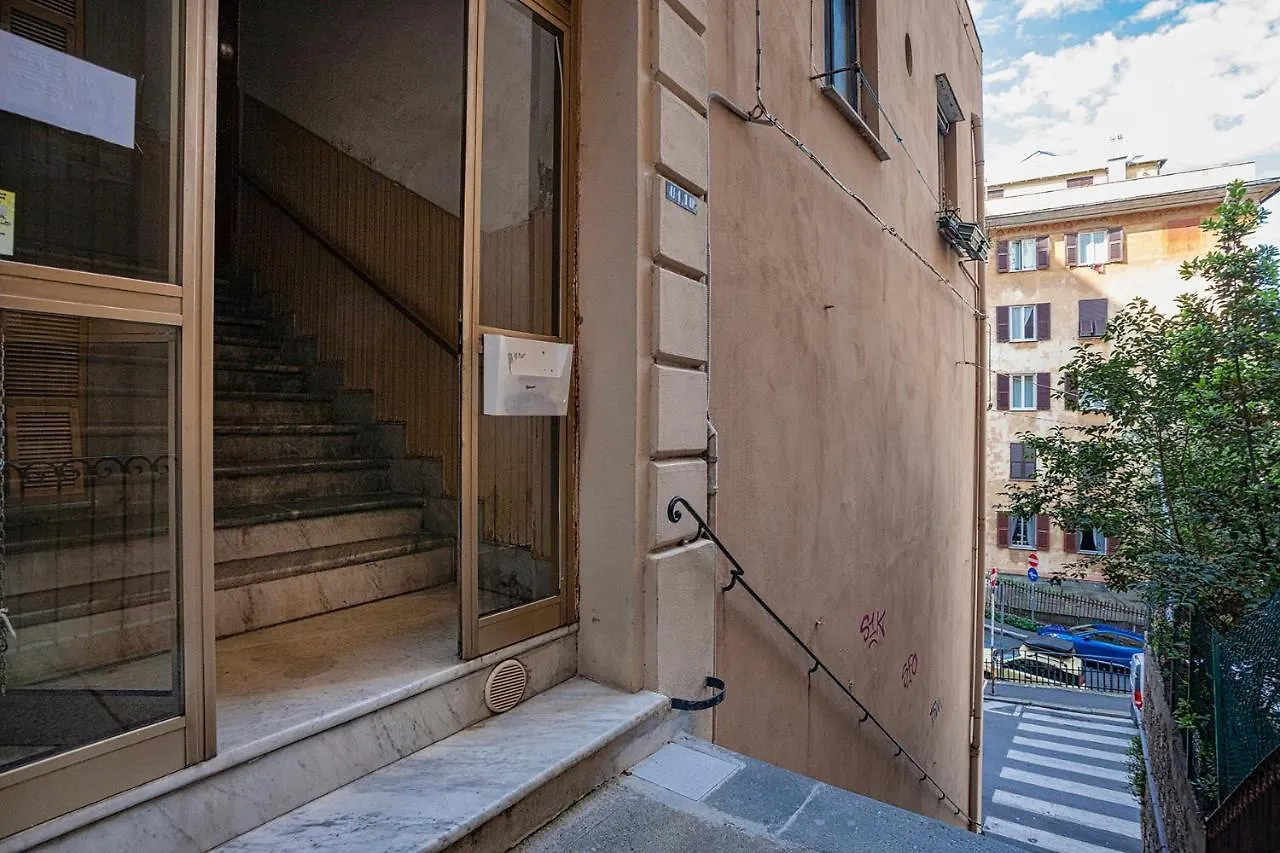 A Quiet Place In Genoa By Wonderful Italy Itálie
